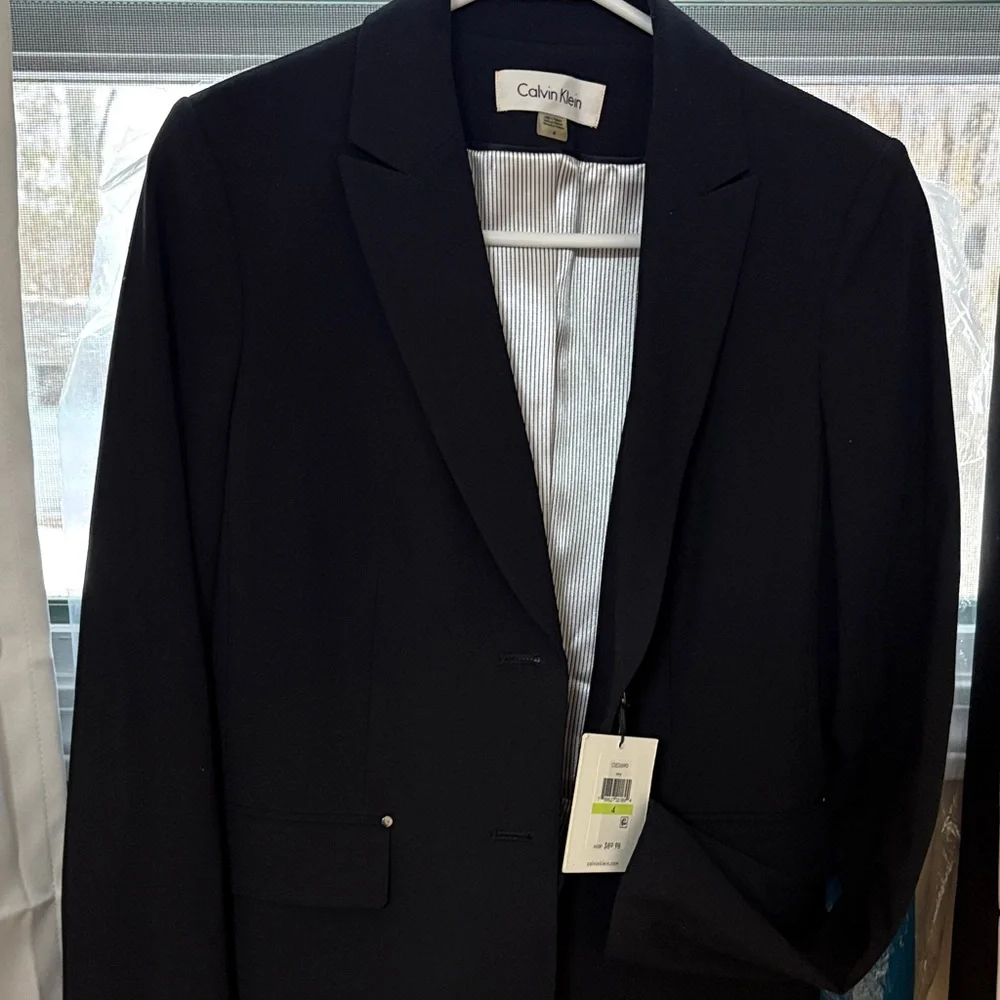 Calvin Klein women’s Elegant Black blazer - Picture 1 of 6